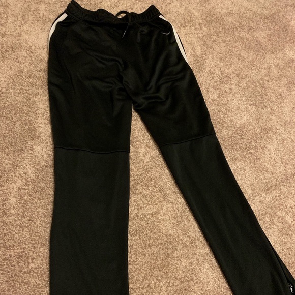 Track pants, slim leg - Picture 2 of 4